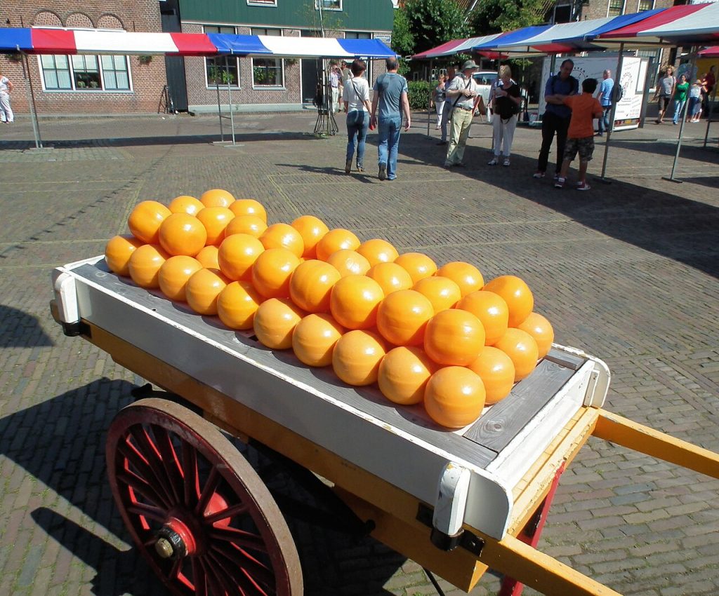 Эдамский сыр