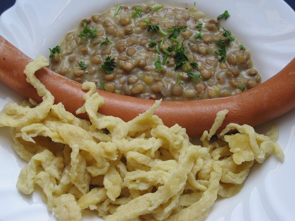 Линзен мит шпецле